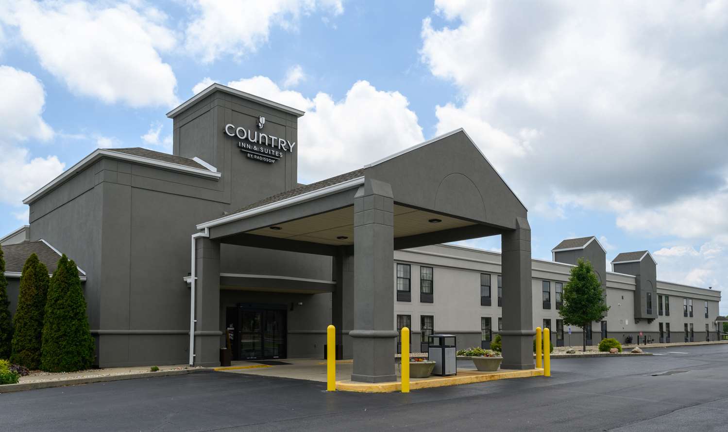 Фото Country Inn & Suites by Radisson Greenfield In