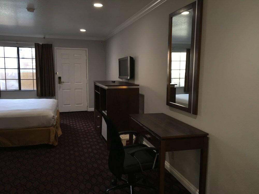 Фото Hotel Pacific Manhattan Beach