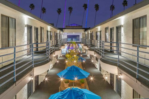 Гостиница Comfort Inn Santa Monica - West Los Angeles в Санта Монике