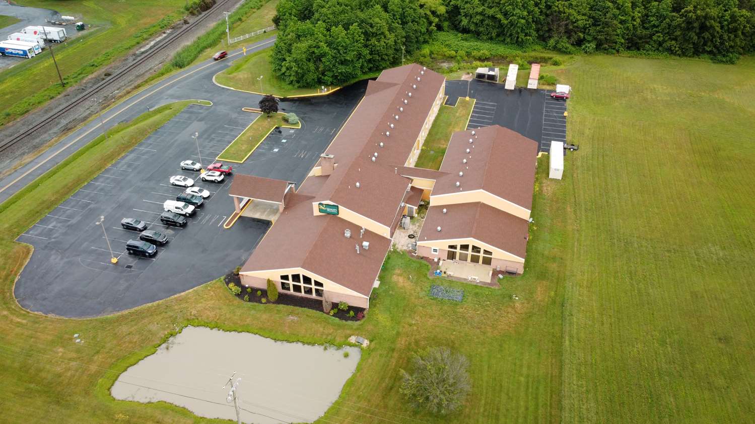 Фото Quality Inn and Suites