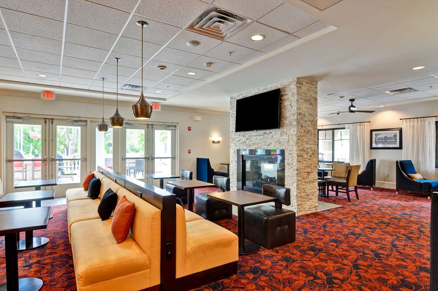 Фото Homewood Suites by Hilton Cambridge-Arlington