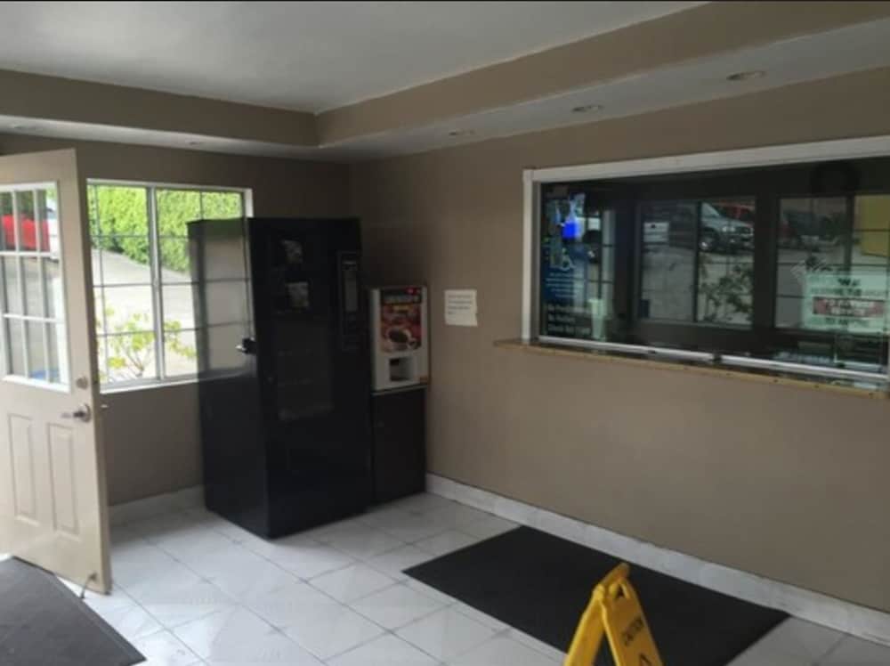 Фото Highland Park Motel