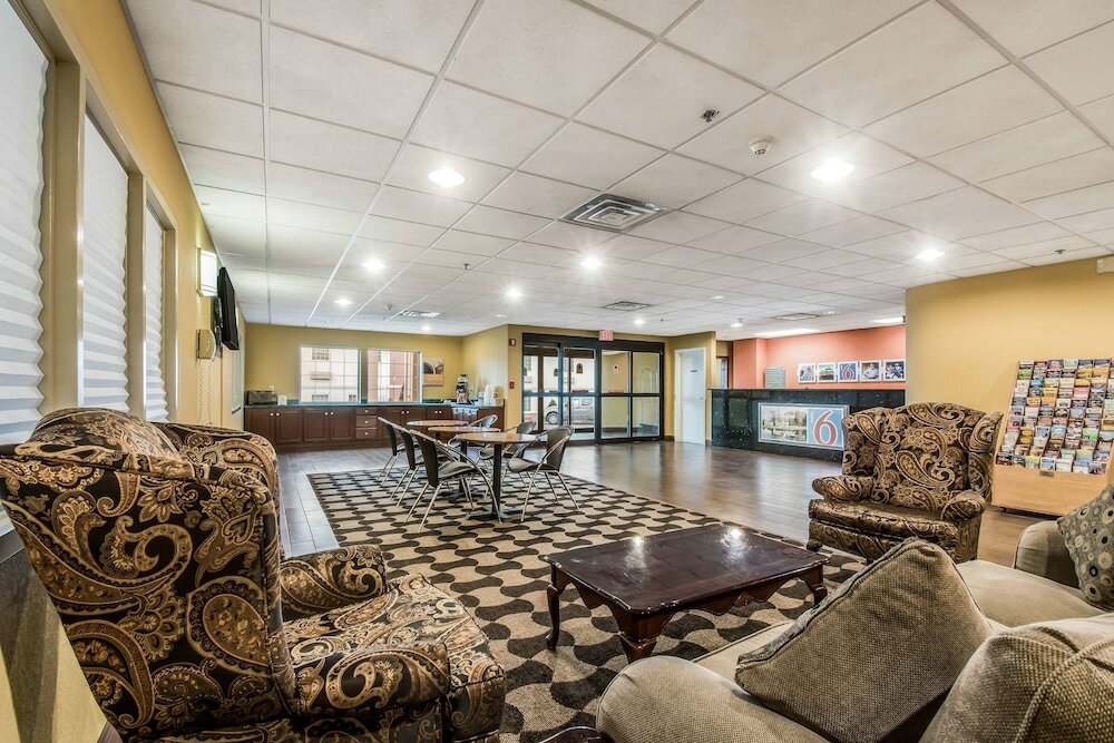 Фото Motel 6 Harrisburg, Pa - Hershey North