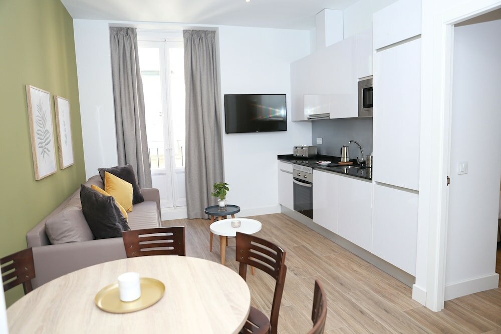 Фото New Point Madrid Opera