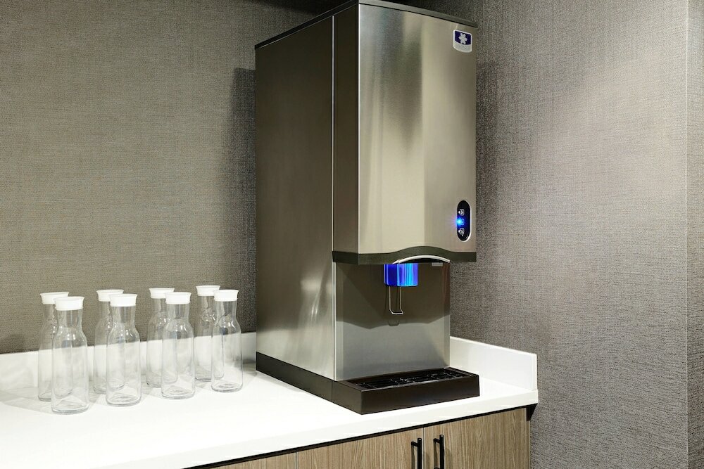 Фото Ac Hotel by Marriott Tampa Airport