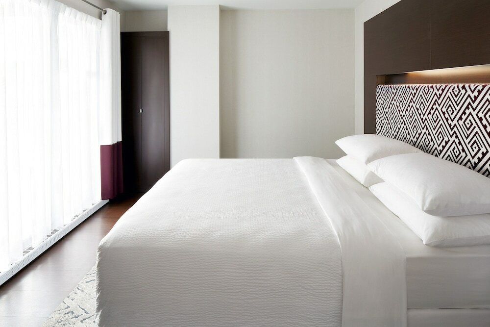 Фото Four Points by Sheraton Levis Convention Centre