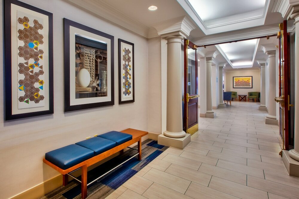 Фото Holiday Inn Express Philadelphia-Midtown, an Ihg Hotel