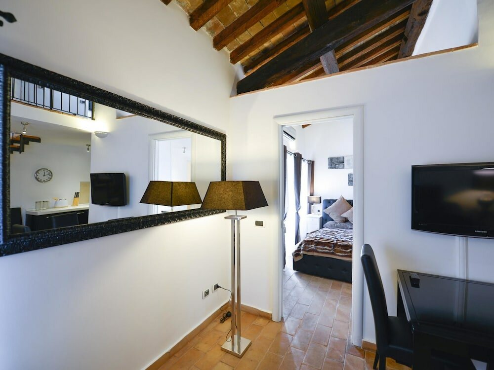 Фото Ibernesi 2 Apartment