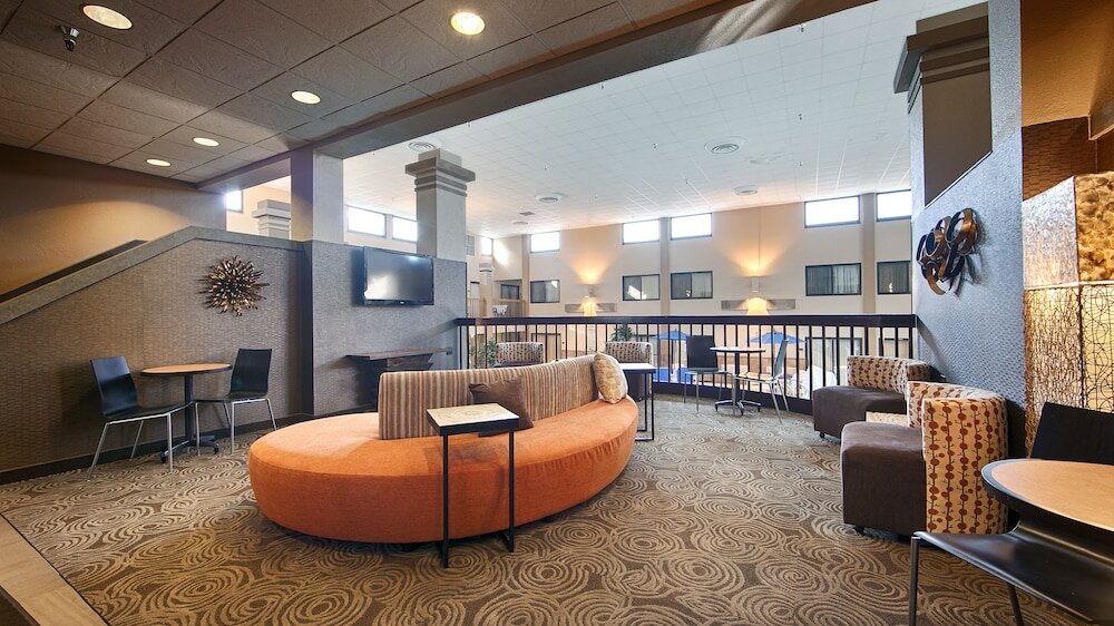 Фото Revel Hotel Minot, SureStay Collection by Best Western