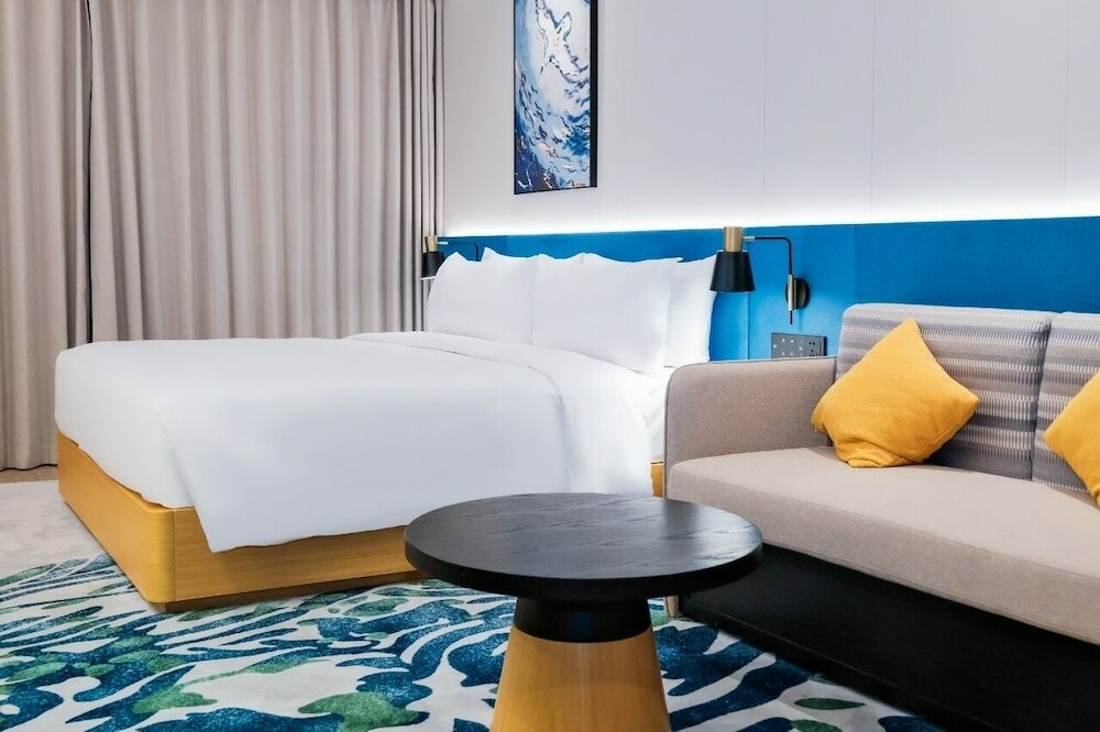 Фото Hilton Garden Inn Kunming Dianchi