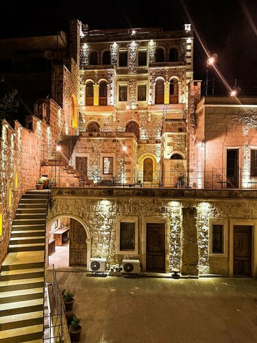 Гостиница Vita Cave Suites в Ургюпе