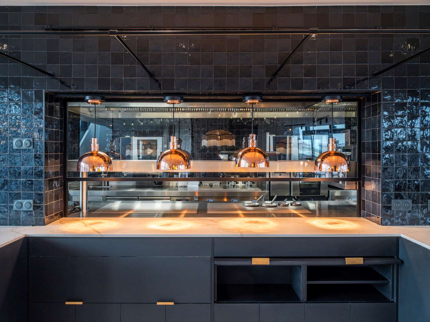 Фото DoubleTree by Hilton Nice Centre Iconic