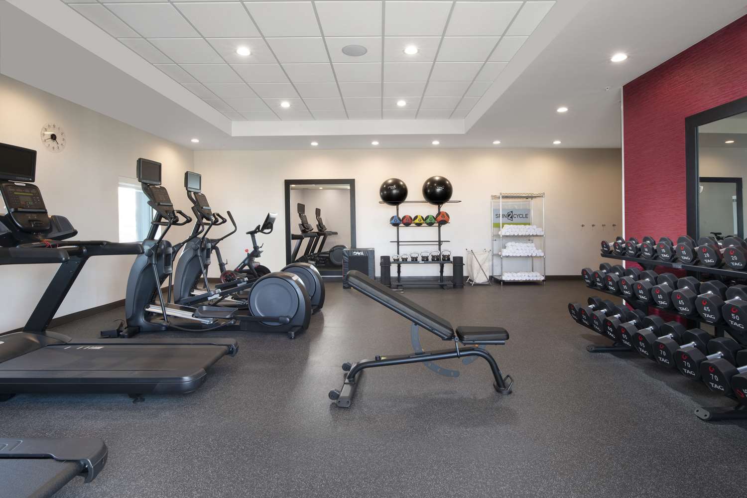 Фото Home2 Suites by Hilton Albuquerque Airport