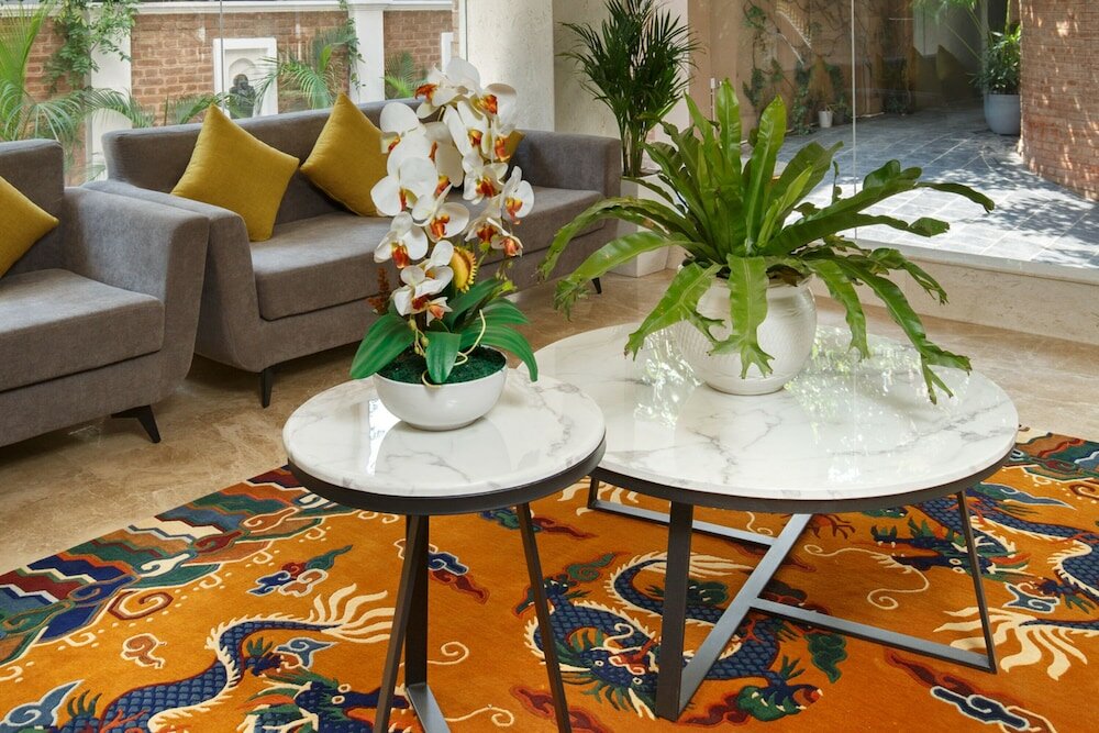 Фото Hotel Thrive A Tropical Courtyard