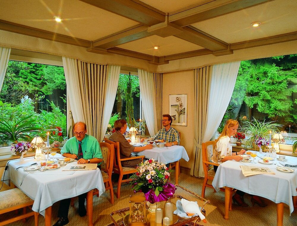 Фото Hotel Landhaus Berghof