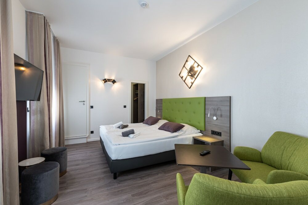 Фото Hotel Porta Nigra