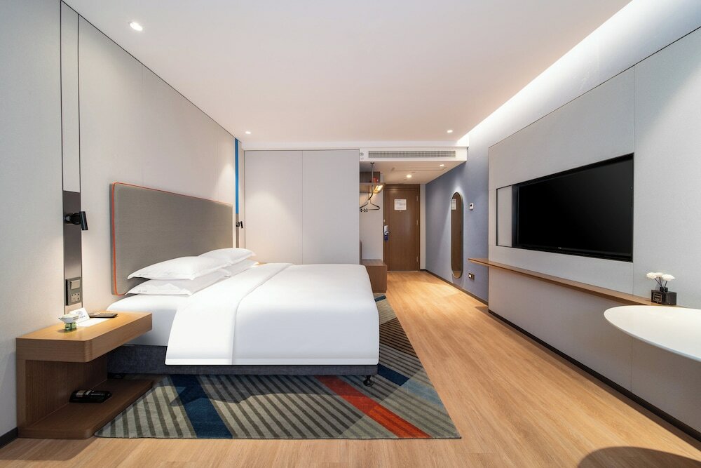 Фото Holiday Inn Express Shanghai Pujiang Lianhang Road