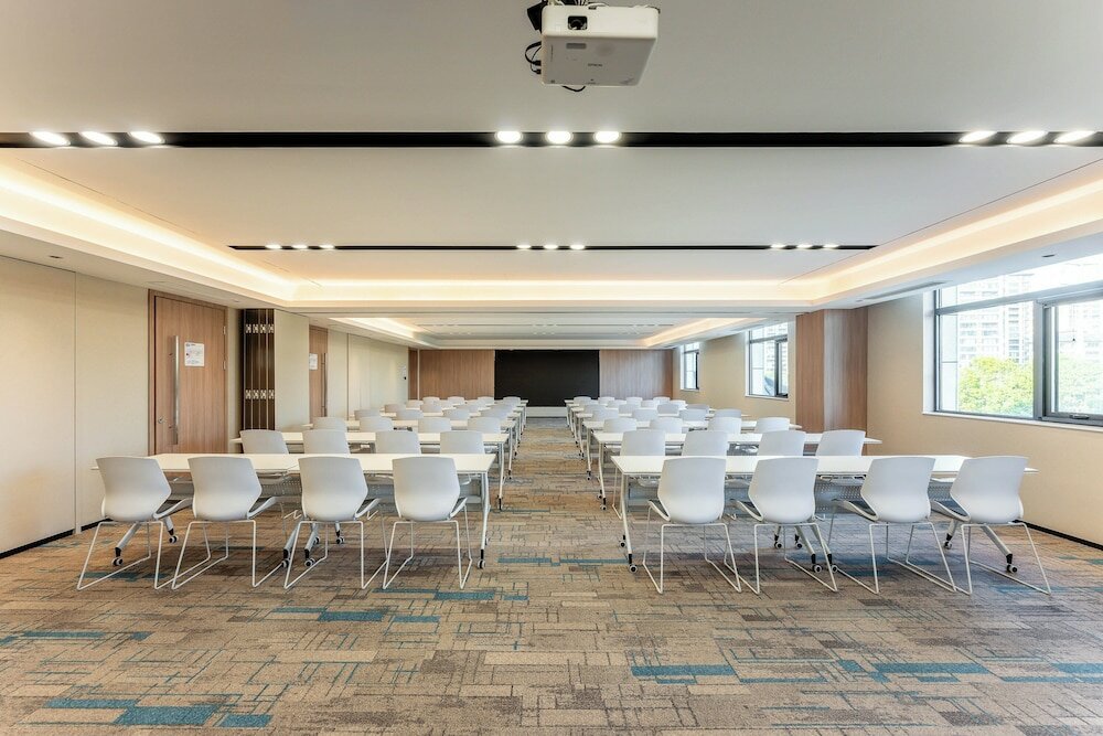 Фото Holiday Inn Express Luoyang Longmen