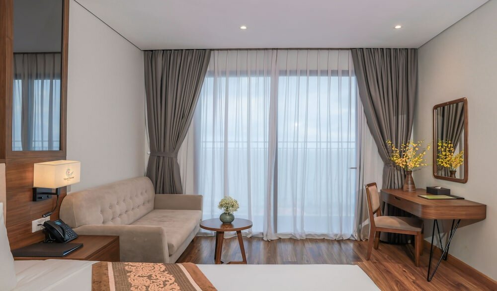 Фото Vipol Mui Ne Hotel & SPA