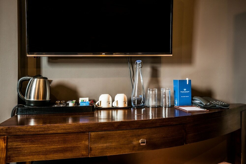 Фото Grand Sapphire Hotel