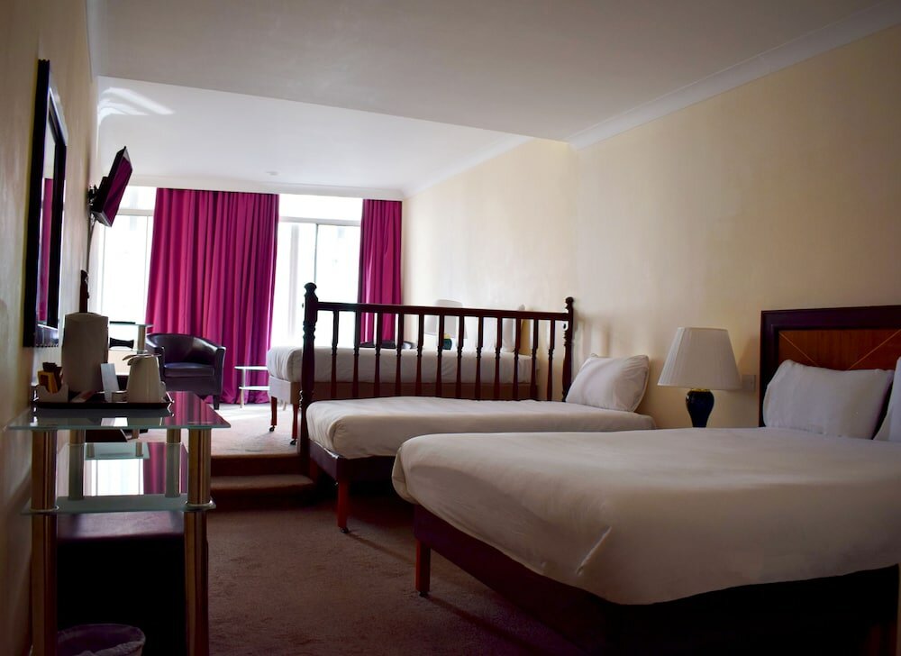 Фото Britannia Sachas Hotel