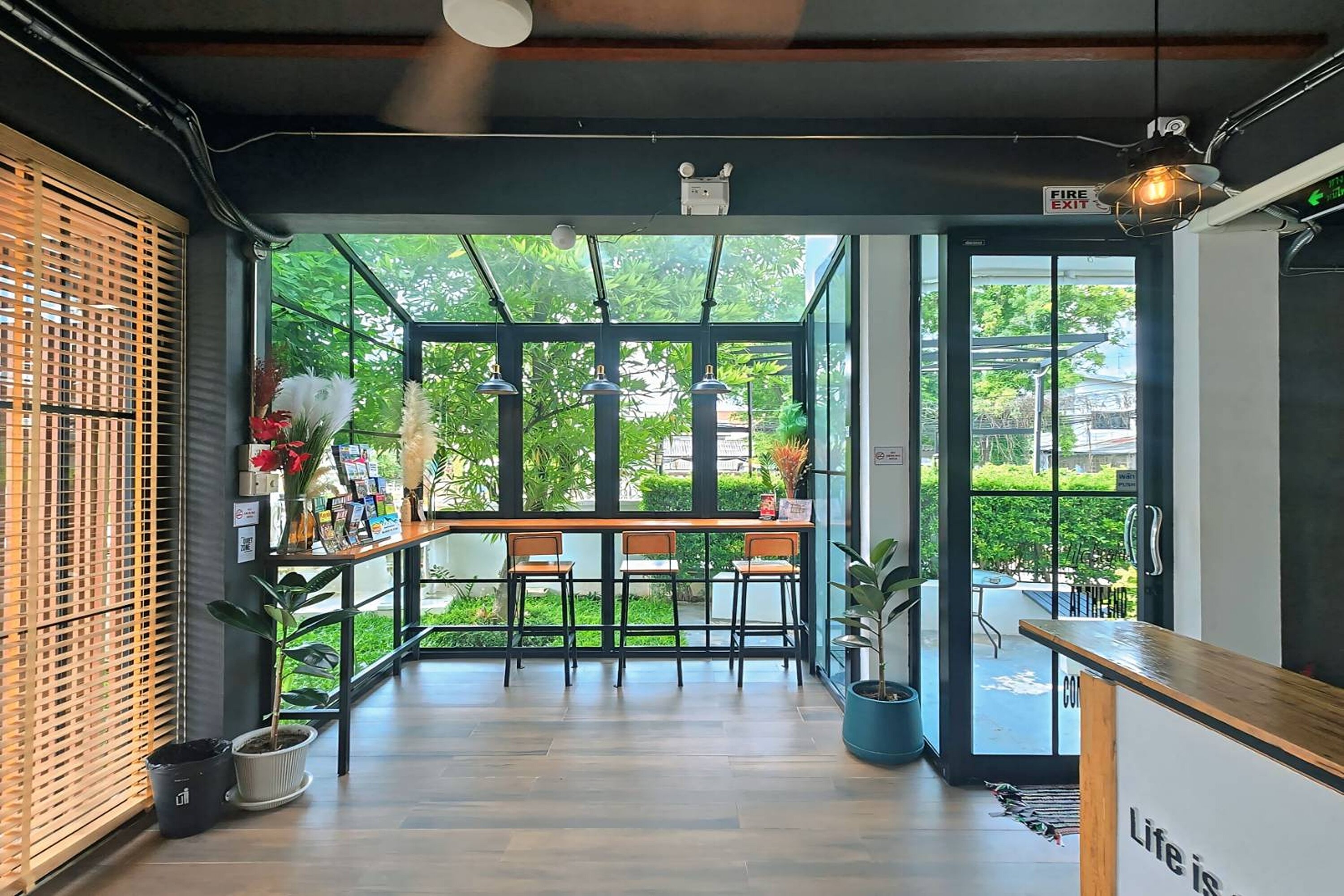 Фото Tanwa Hotel