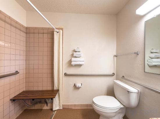 Фото Super 8 by Wyndham Waco University Area