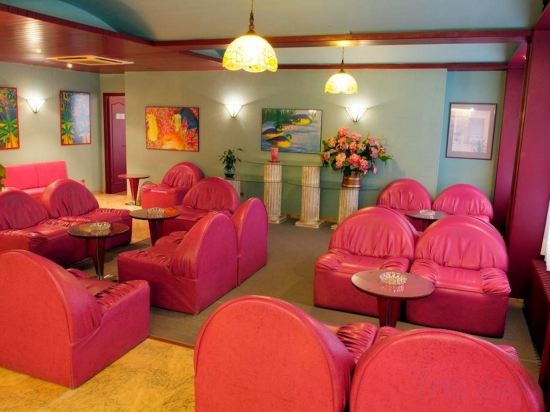 Фото  Checkin Garbí 