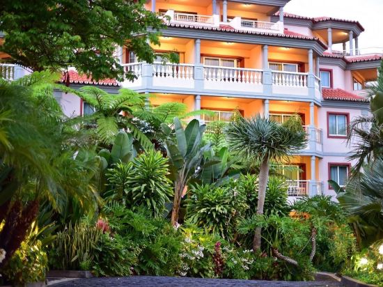 Фото Pestana Village Garden Hotel