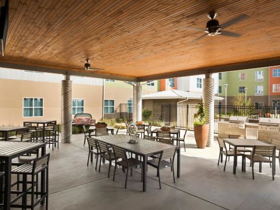 Фото Homewood Suites by Hilton TechRidge Parmer @ I-35