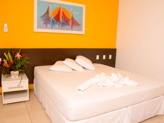 Фото Saint Patrick Praia Hotel