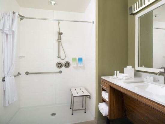 Фото Home2 Suites by Hilton Denver International Airport