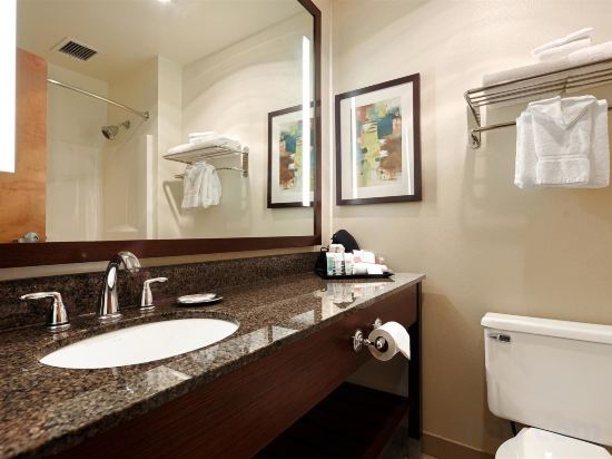 Фото Best Western Rocky Mountain Lodge