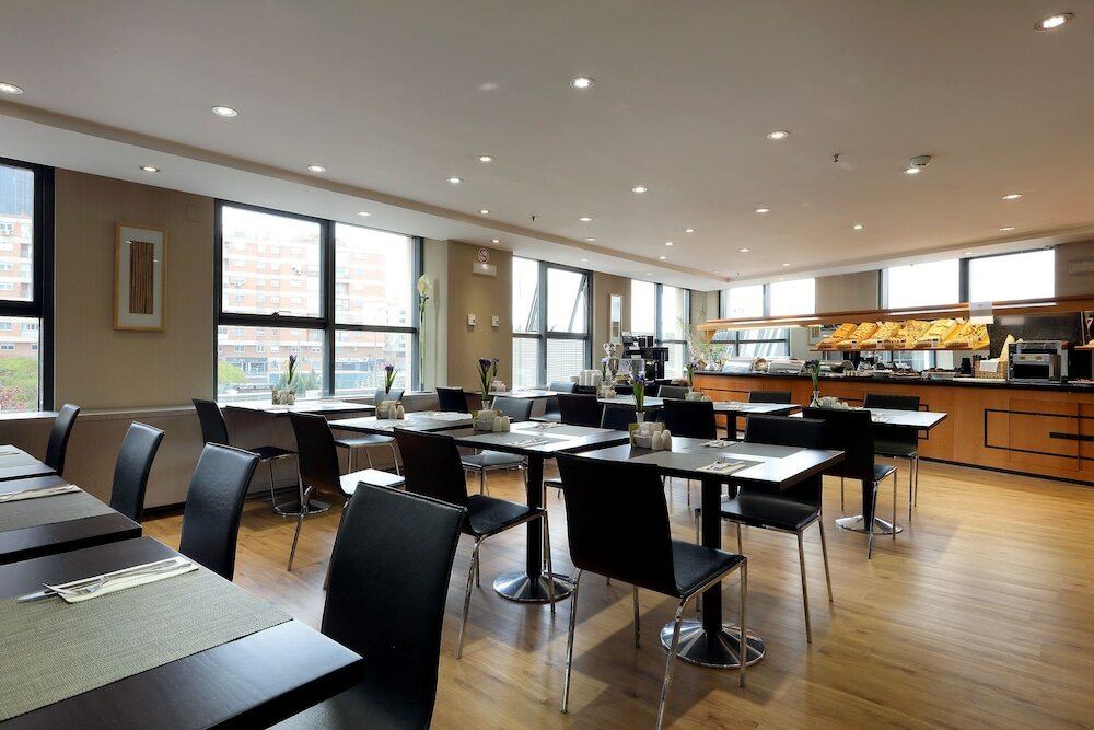 Фото Hotel Exe Plaza