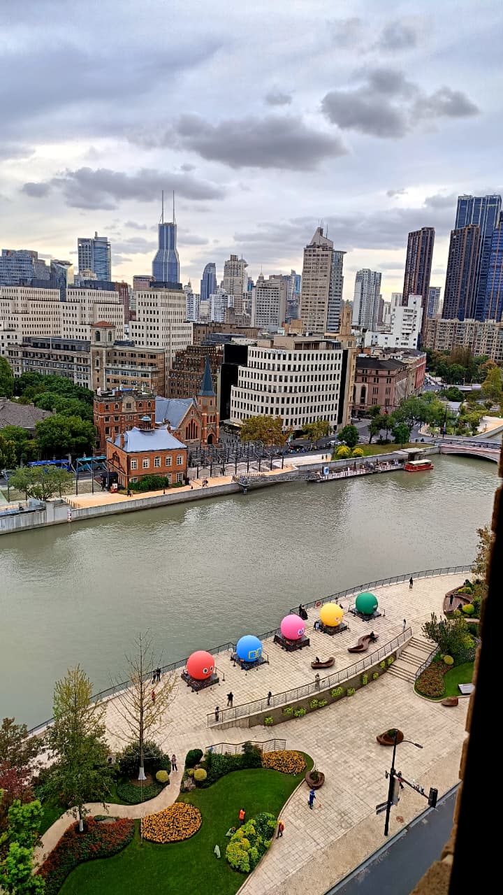 Фото Broadway Mansions Hotel