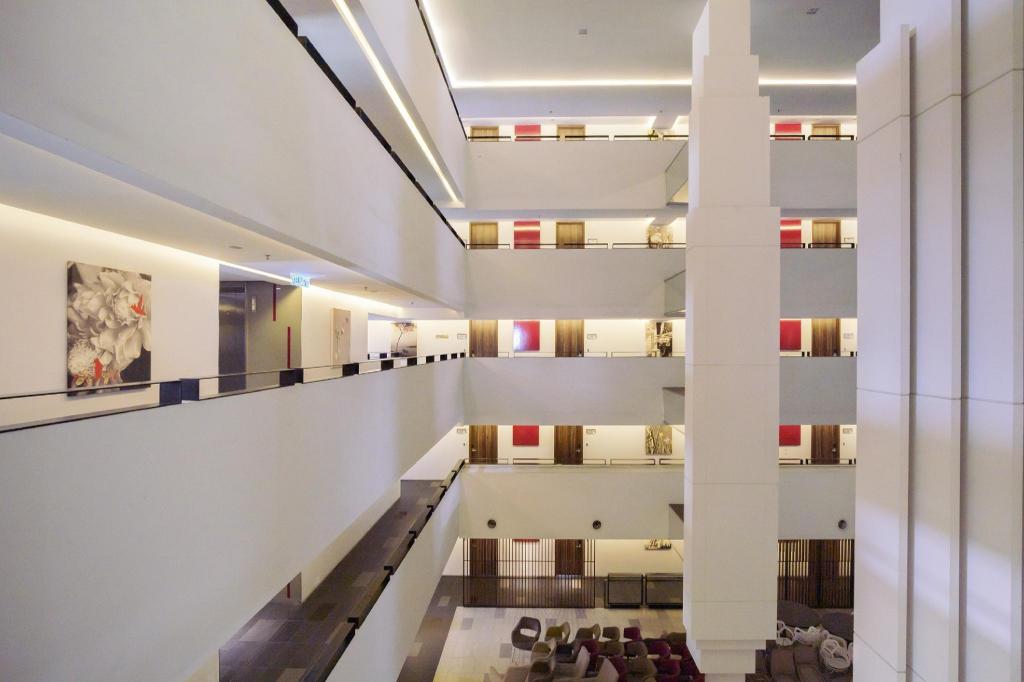 Фото Greystone D' Majestic Place