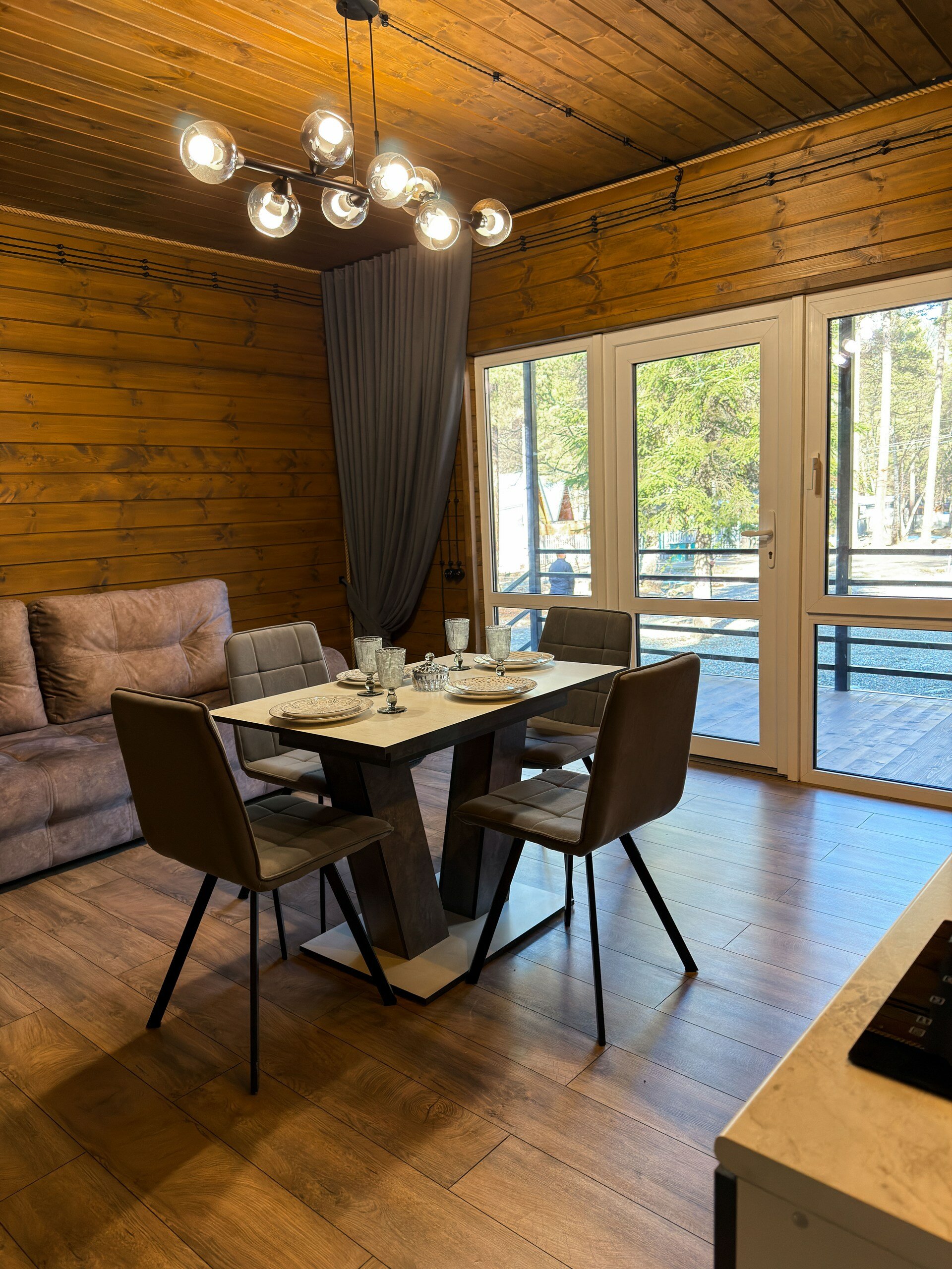 Фото Куранты Village