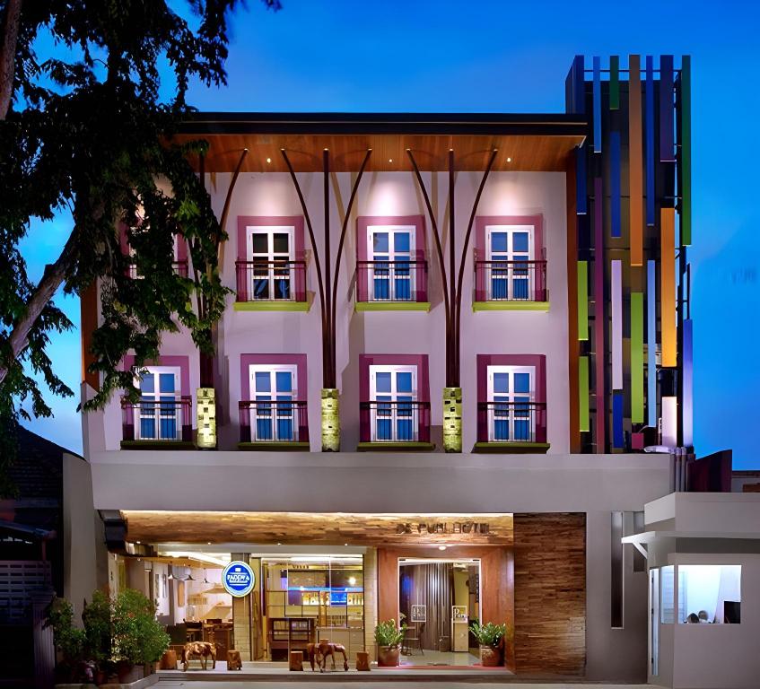 Фото De Puri Boutique Hotel