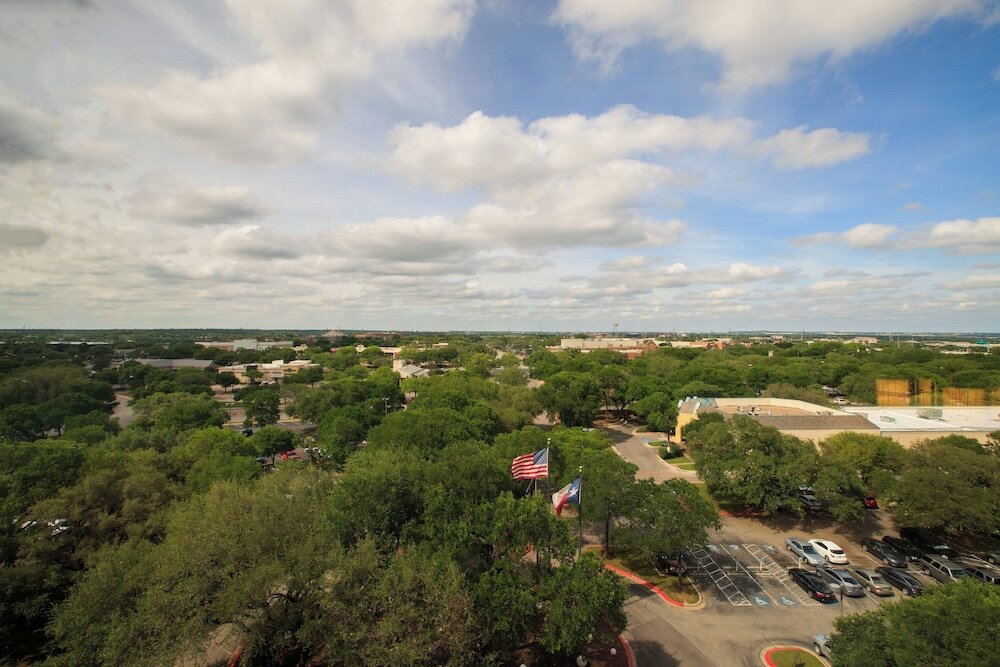 Фото Renaissance Austin Hotel