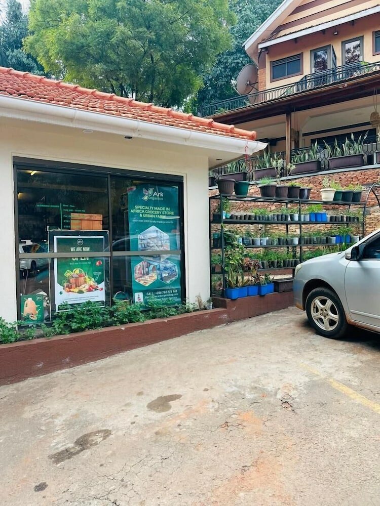 Фото The Explorers Hub