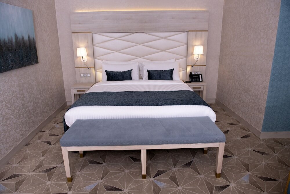 Фото Rodina Hotel SPA & Conferences