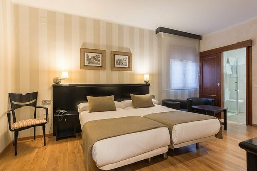 Внешний вид отеля Hotel California в Малаге (город), фото 4