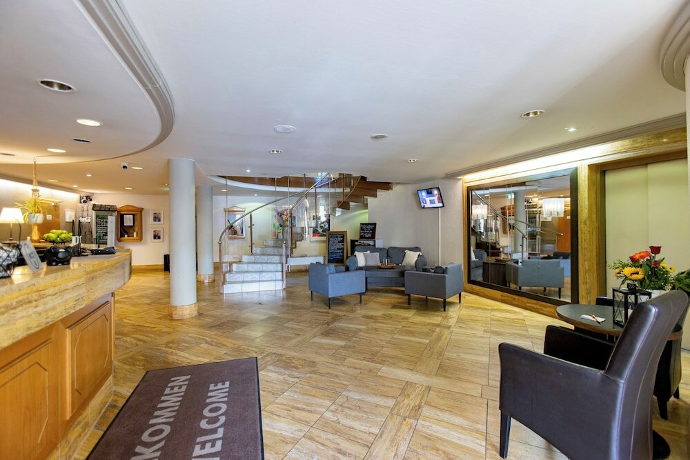 Фото Das Pelikan Hotel Schwäbisch Gmünd
