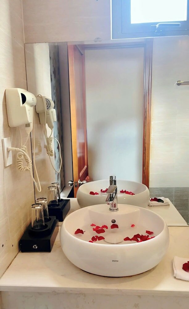 Фото Gardenia Hue Hotel