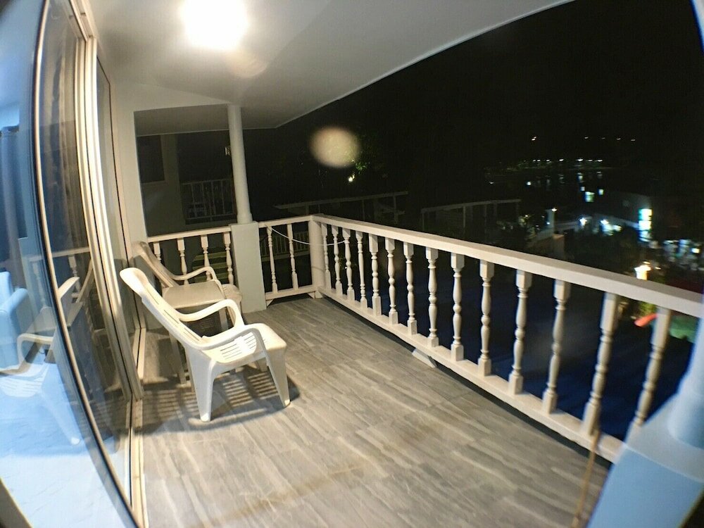 Фото Nairock On The Rock Resort Phuket