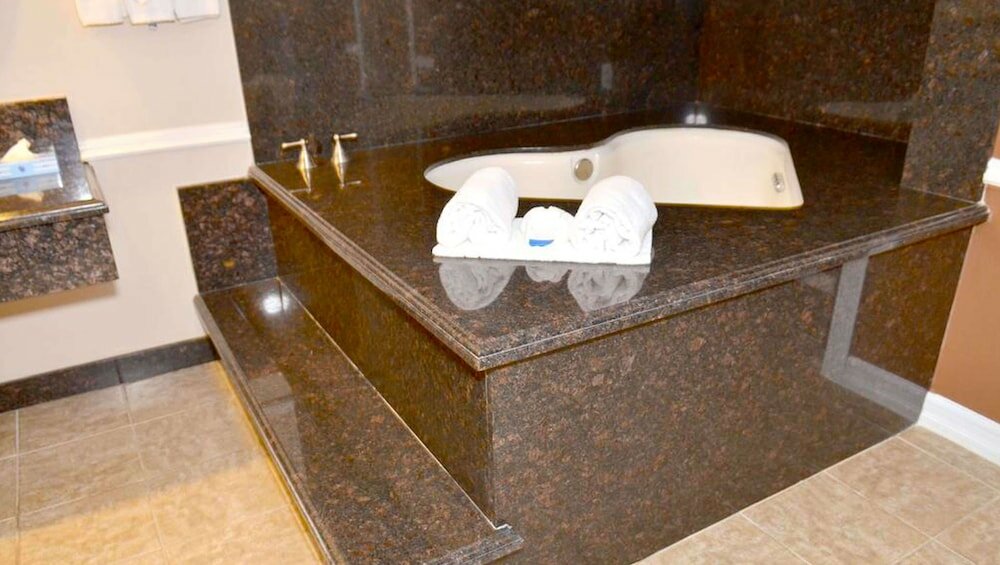 Фото Dynasty Suites Hotel Riverside