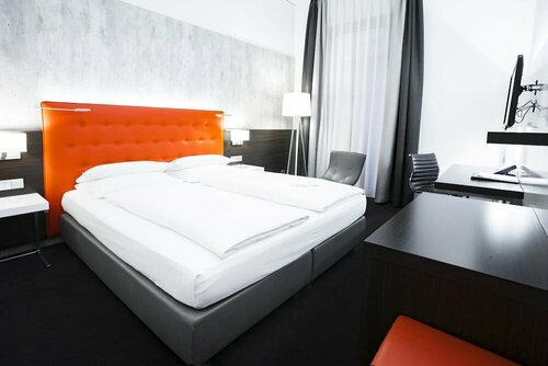 Внешний вид отеля Select Hotel Berlin The Wall в Берлине, фото 2