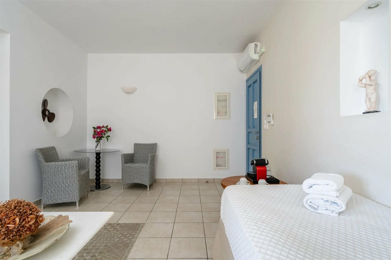 Фото Mitos Suites