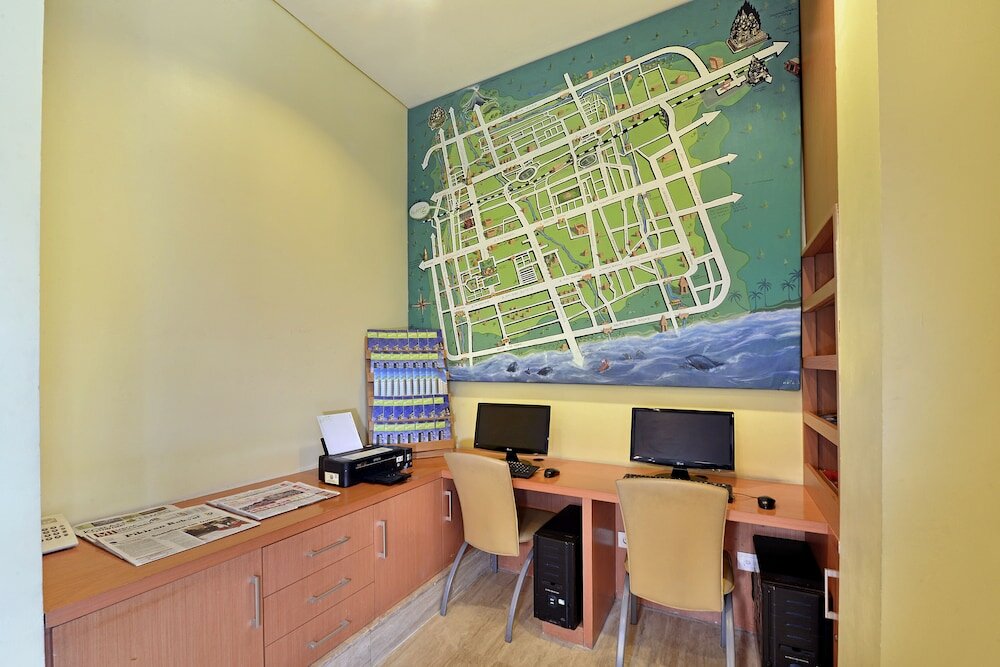 Фото Whiz Hotel Malioboro Yogyakarta