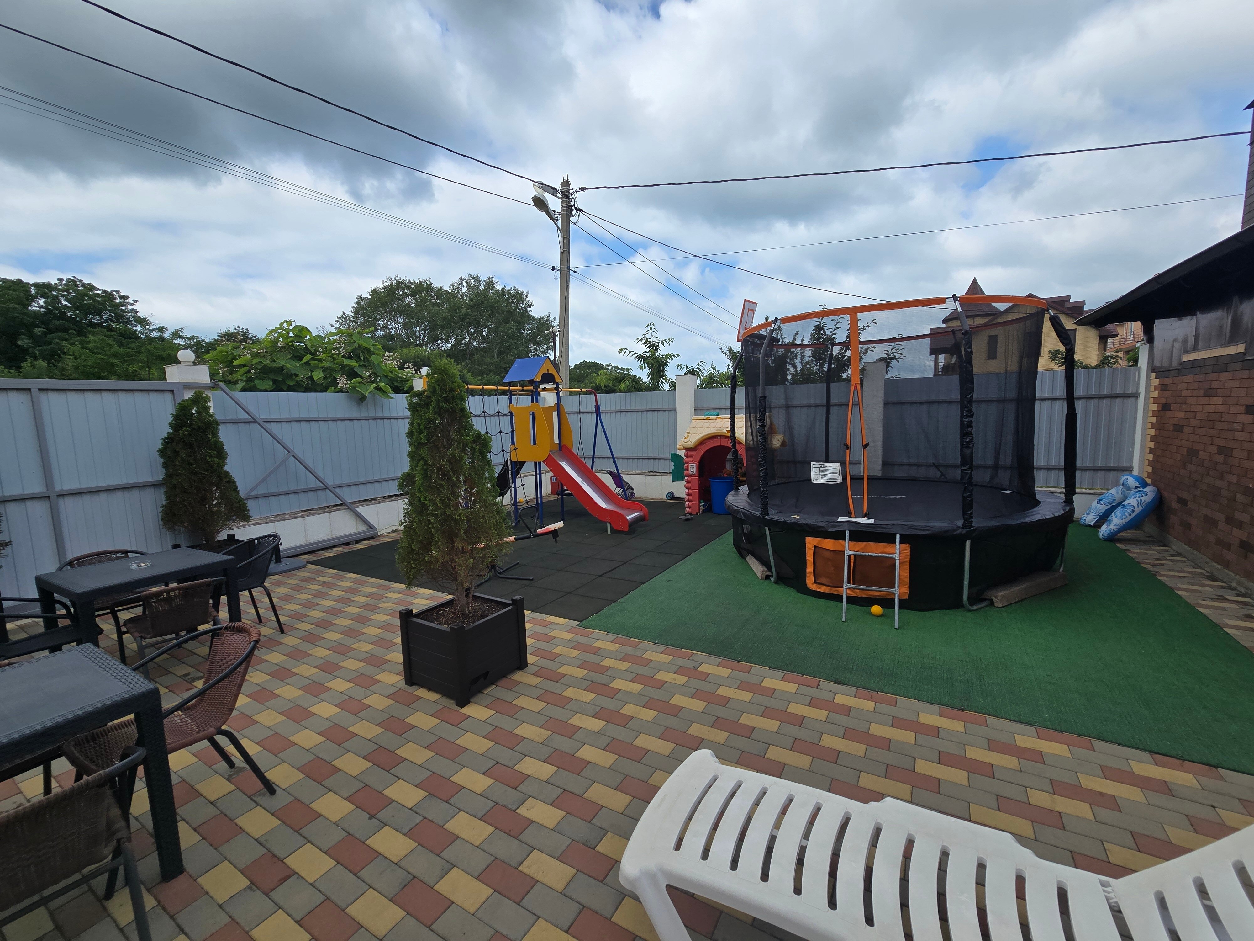 Фото Атмосфера